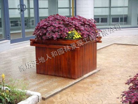 点击查看详细信息<br>标题：防腐木花箱-13 阅读次数：1429