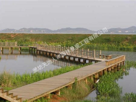 点击查看详细信息<br>标题：亲水平台-1 阅读次数：1253